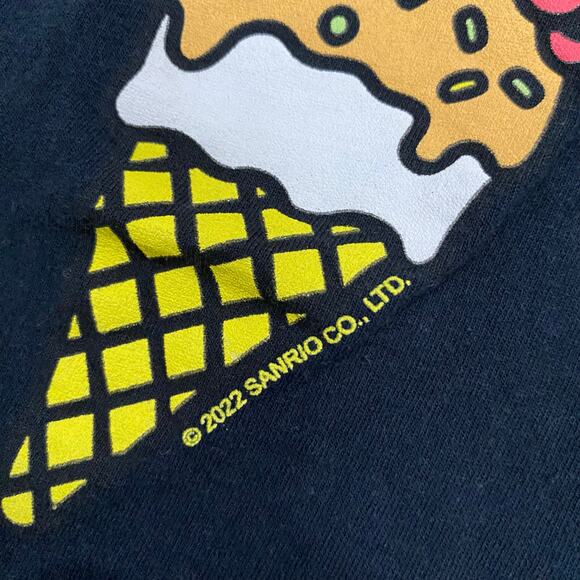 Sanrio Hello Kitty Graphic Tee Size MEDIUM HK Burgers and Fries on Black T-Shirt - Picture 3 of 6